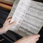 SIAE, rinnovi digitali per Musica d’Ambiente 2026 nelle attività stagionali