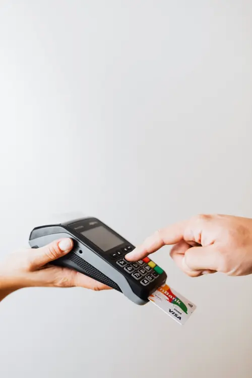 Confcommercio e Moneynet, nuova convenzione POS per le imprese